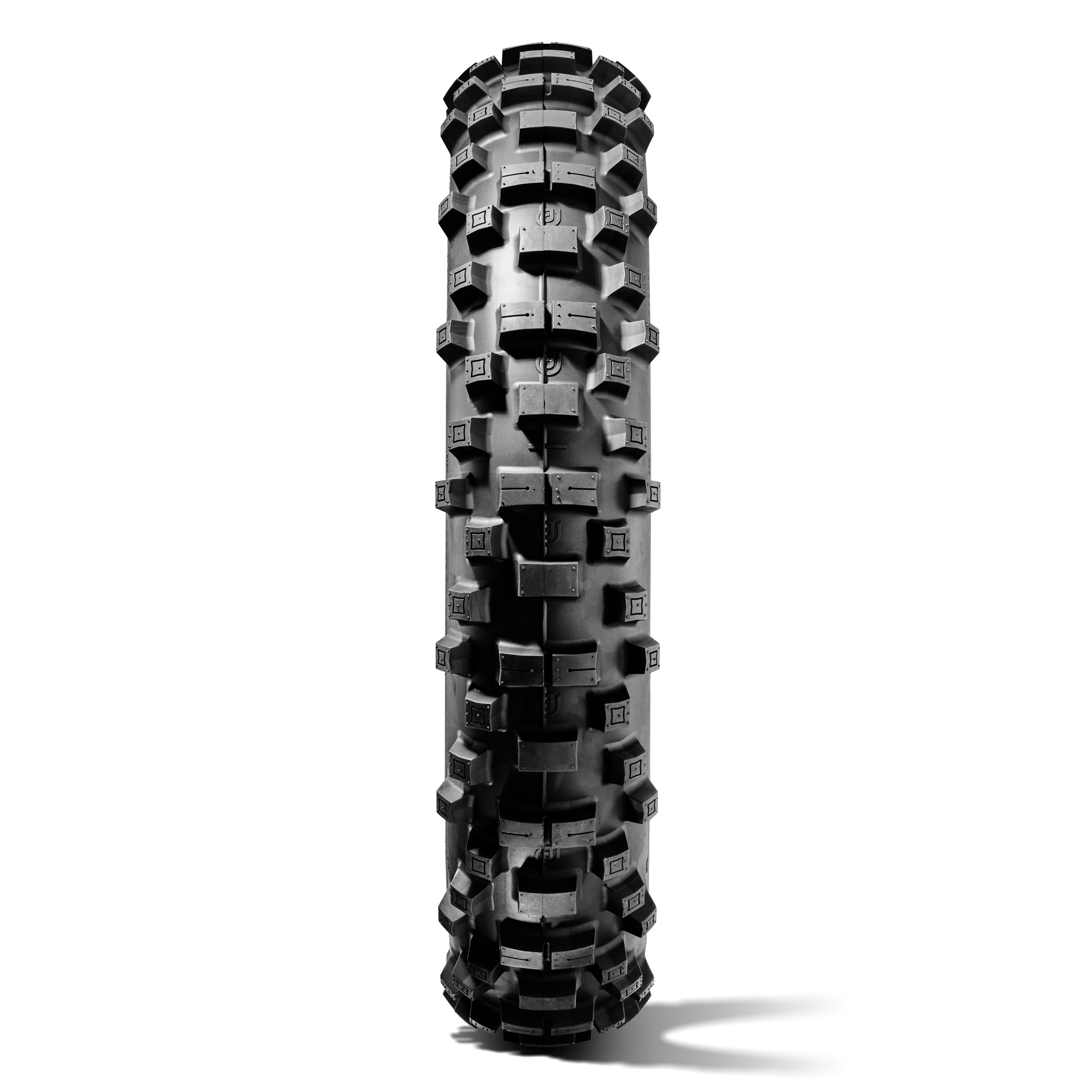 EN1 ENDURO GRAND PRIX Rear Spec B 15mm - 140 / 80 – 18 – Plews Tyres